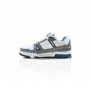 Louis Vuitton Sneakers Monogram Premium